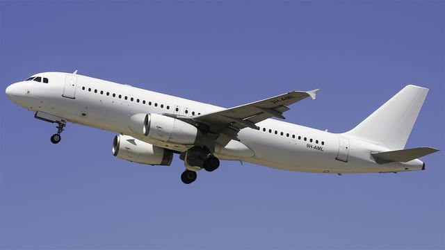 9H-AML:Airbus A320-200:Avion Express